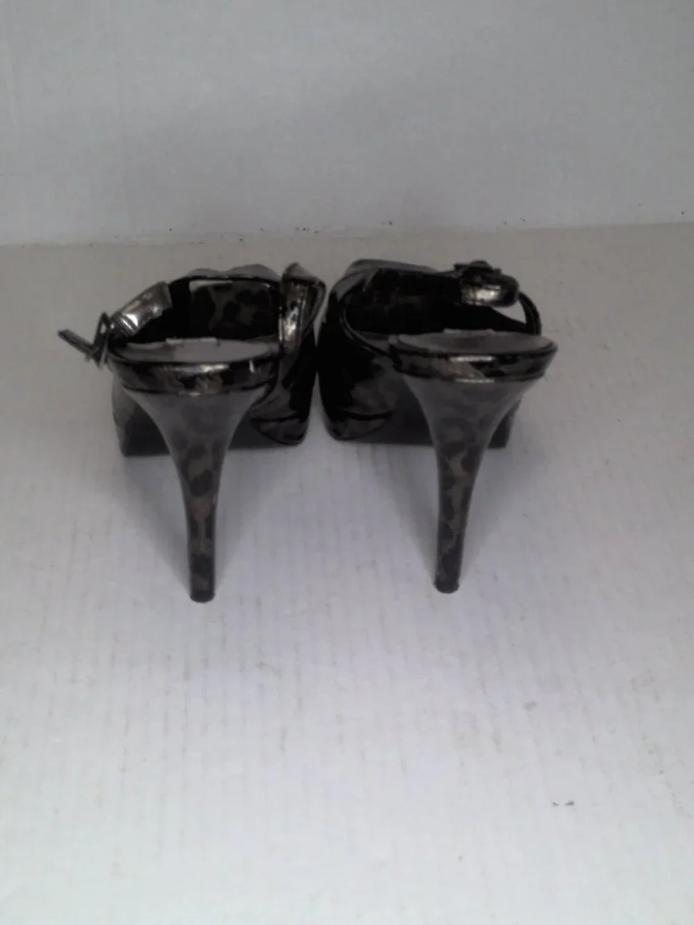 Womens Slingback Heel Black Animal Print Peep Toe Stiletto by Steve Madden 8